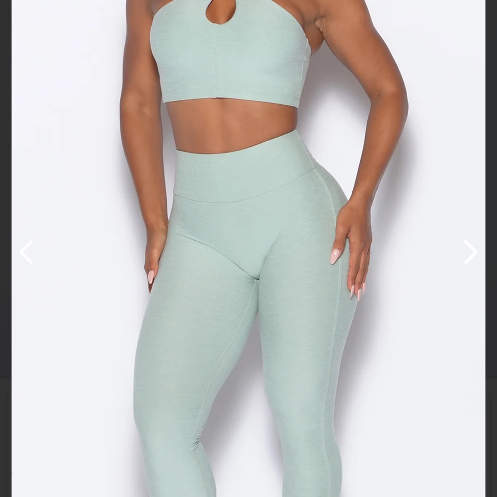 Bombshell Sportswear bunny leggings sized S